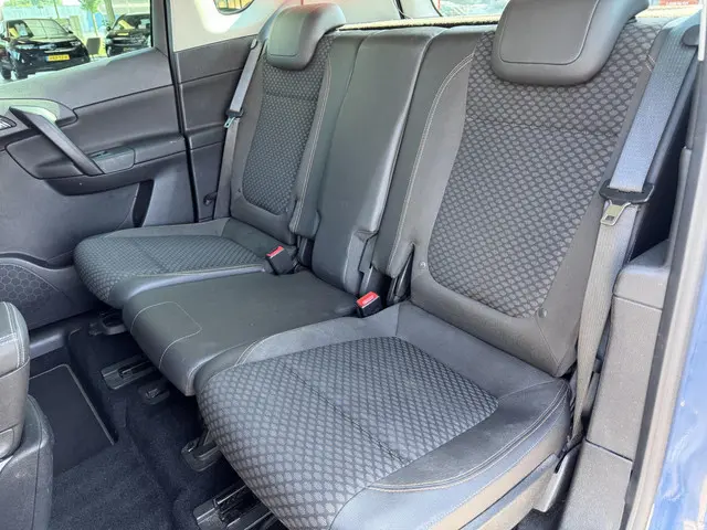 Opel Meriva 1.4 Turbo Blitz 2016 Benzine 28