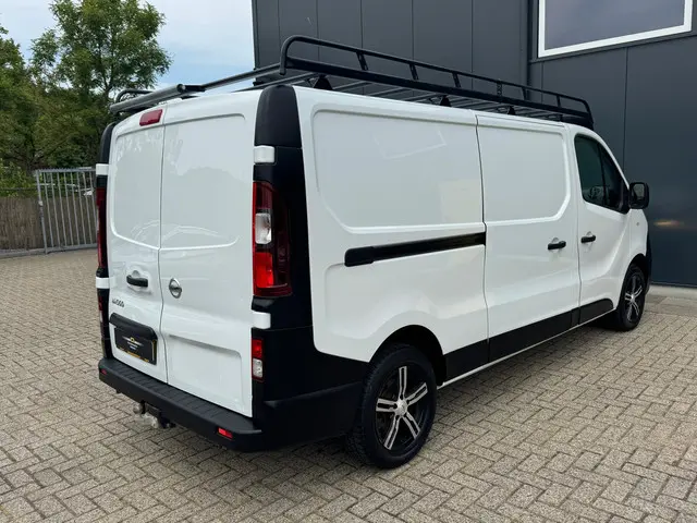 Nissan NV300 * L2H1 * Airco * Trekhaak * Imperiaal * 2019 Diesel 20