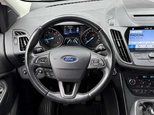 Ford Kuga 1.5 EcoBoost Titanium 2017 Benzine 33