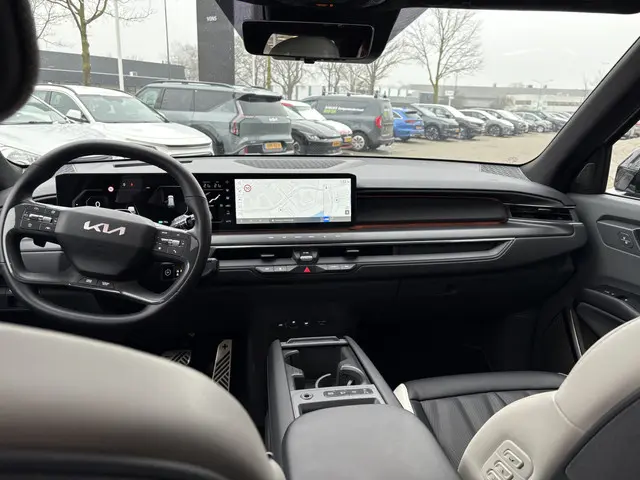 Kia EV9 GT-Line AWD 6p. 99.8 kWh 2025 Elektrisch 10