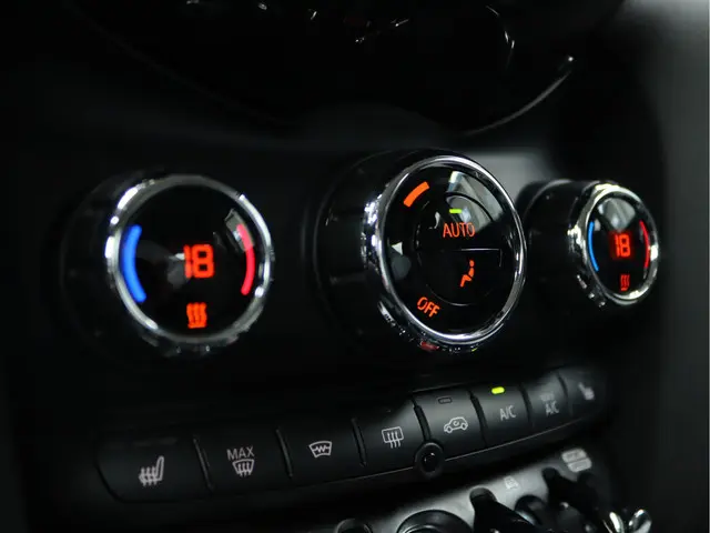 MINI Cooper 1.5 Salt 2021 Benzine 43
