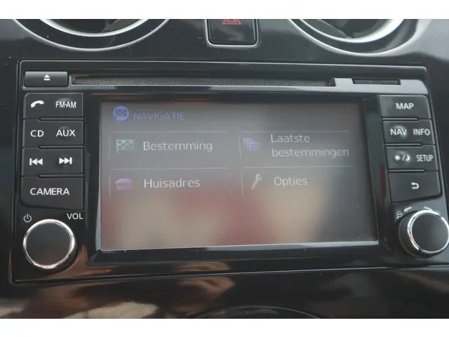 Nissan Note 1.2 DIG-S Tekna 2014 Benzine 27