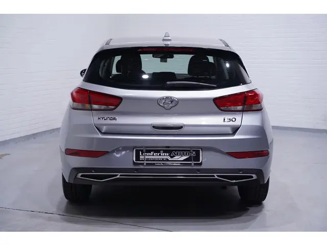 Hyundai i30 1.0 T-GDi MHEV Comfort Smart 2021 Benzine 8