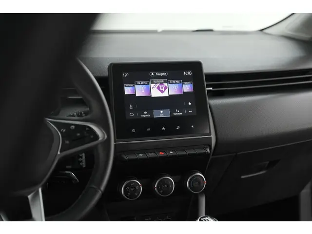 Renault Clio TCe 90 Zen 2022 Benzine 40