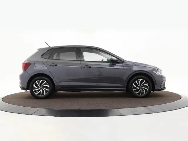 Volkswagen Polo 1.0 TSI 95pk Life 2023 Benzine 22