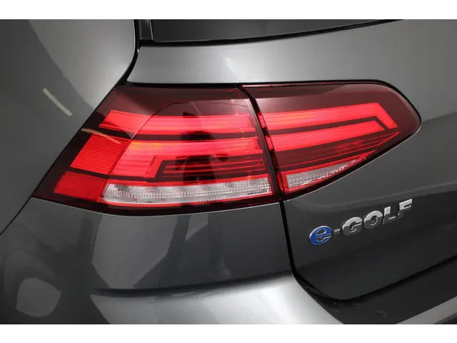 Volkswagen e-Golf Edition 2019 Elektrisch 24
