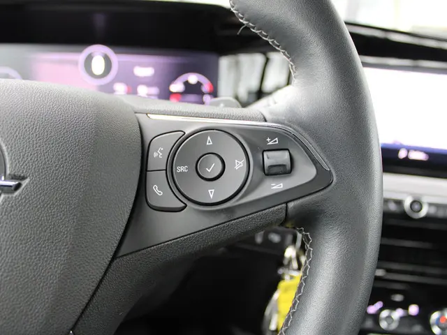 Opel Mokka 1.2 Turbo Elegance 2023 Benzine 17