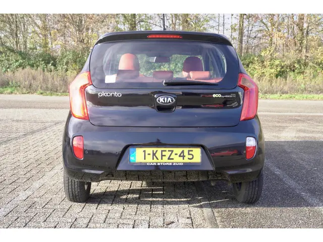 Kia Picanto 1.0 CVVT ISG Design Edition 2013 Benzine 2