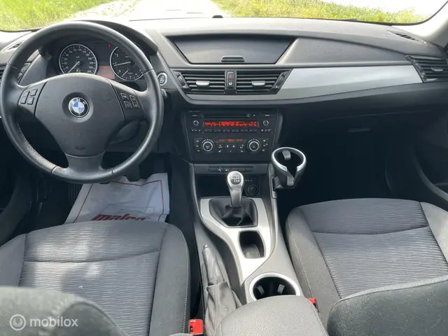 BMW X1 sDrive18i 2013 Benzine 5