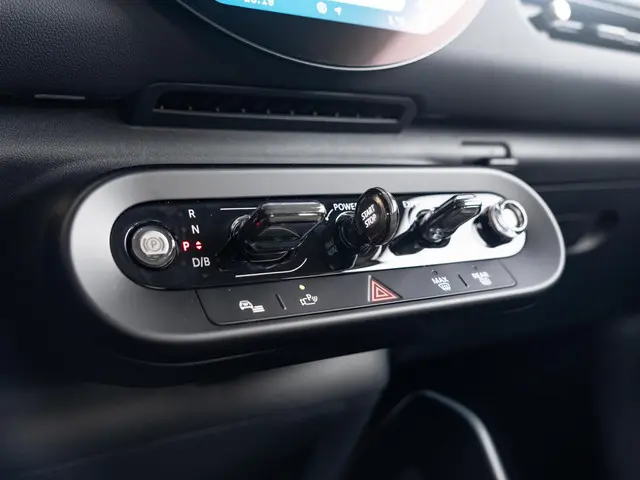 MINI Electric Cooper SE 2025 Elektrisch 22