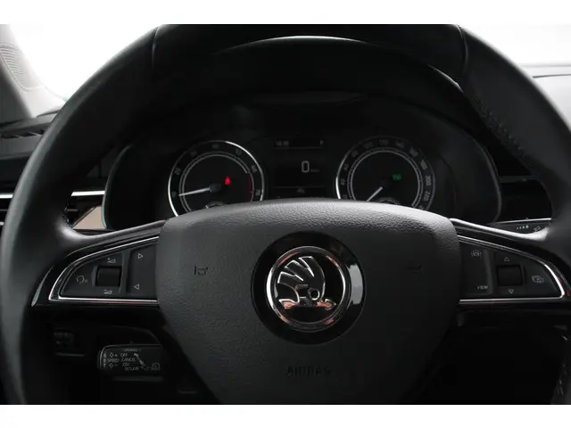 Škoda Kamiq 1.5 TSI 150pk Style DSG 2020 Benzine 12