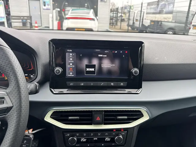 SEAT Arona 1.0 EcoTSI Style 2026 Benzine 15