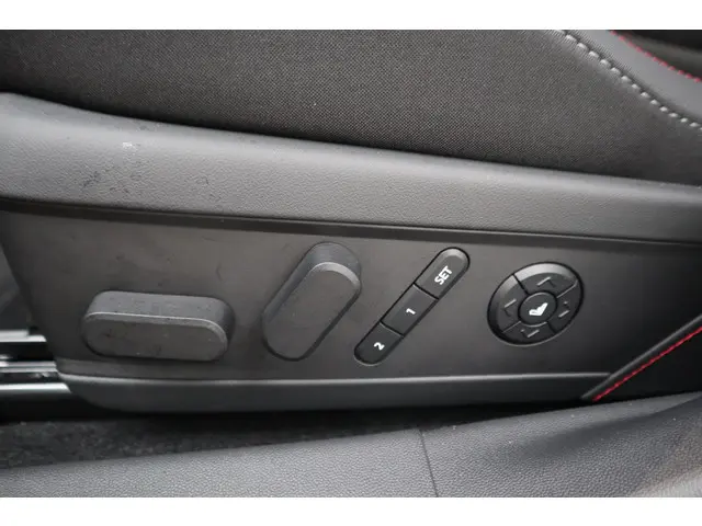 MINI Aceman E 2025 Elektrisch 16