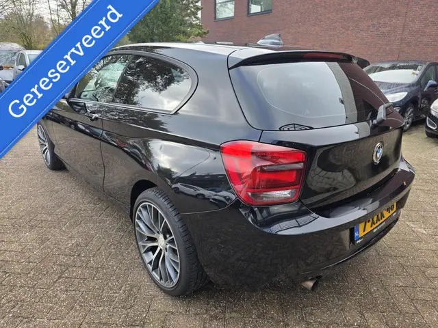 BMW 1 Serie 114i Business Sport Line 2013 Benzine 8
