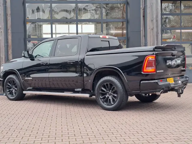 Dodge Ram 1500 5.7 V8 4x4 Crew Cab Laramie 2019 LPG/Gas 3