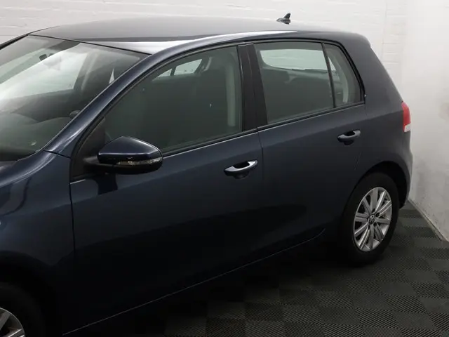 Volkswagen Golf 1.4 TSI Highline Automaat- 2012 Benzine 25