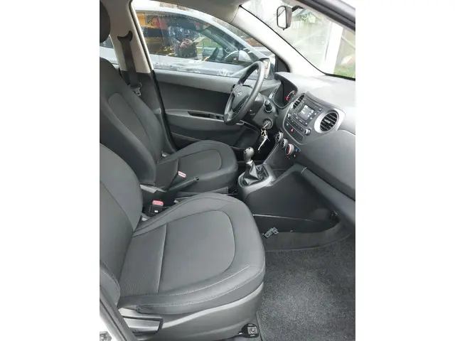 Hyundai i10 1.0i Comfort 2018 Benzine 14
