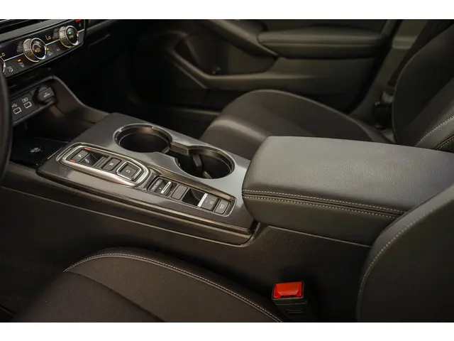 Honda Civic 2.0i e:HEV SPORT 2023 Hybride Benzine 45