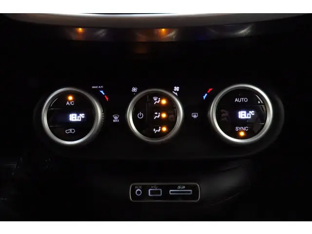 Fiat 500X 1.4 Turbo 140pk MultiAir Lounge 2016 Benzine 23