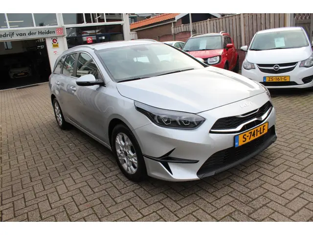 Kia Ceed Sportswagon 1.0 T-GDi DynamicLine 2023 Benzine 7