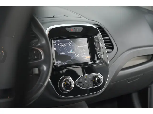 Renault Captur TCe 120 Intens 2017 Benzine 51