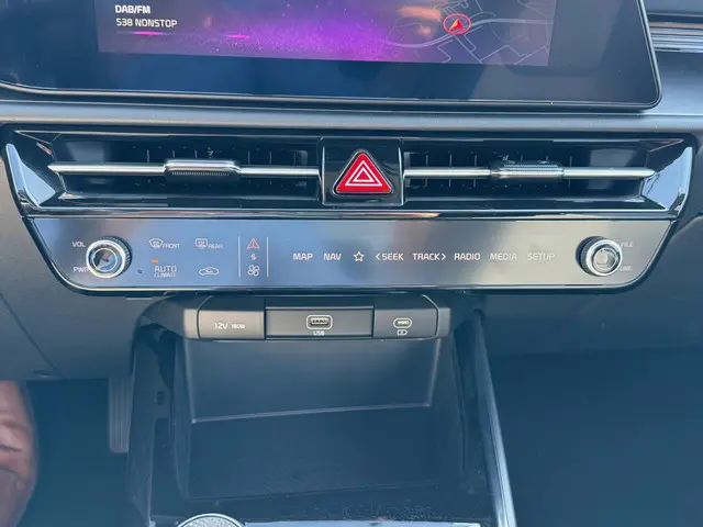 Kia Niro EV DynamicPlusLine 64.8 kWh 2024 Elektrisch 28