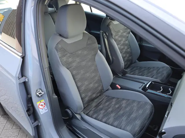 Volkswagen ID.4 Pure 52 kWh 2022 Elektrisch 32