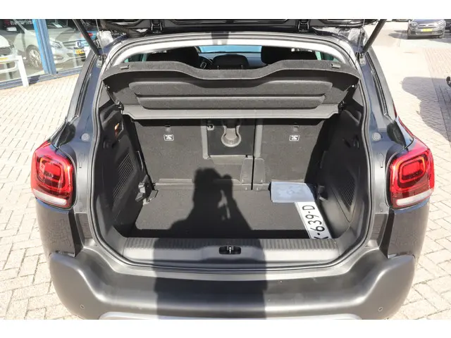 Citroën C3 Aircross 1.2 PureTech S&S Shine 2019 Benzine 13