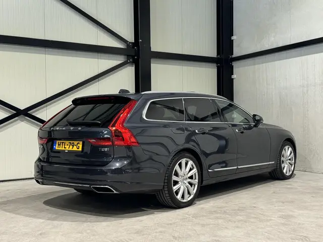 Volvo V90 2