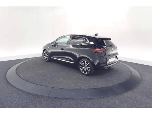 Renault Clio TCe 130 EDC Initiale Paris 2020 Benzine 13