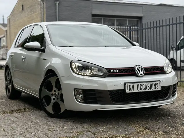 Volkswagen Golf 2.0 GTI 2012 Benzine 9
