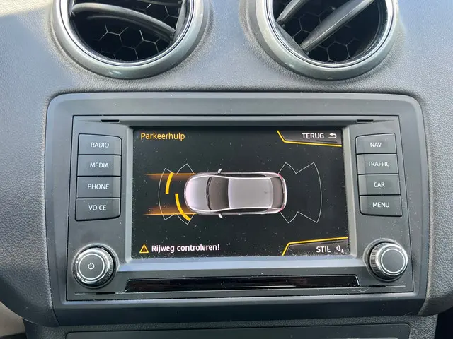 SEAT Ibiza 1.0 EcoTSI FR Connect NL AUTO 2016 Benzine 10