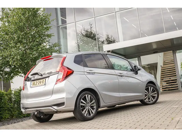 Honda Jazz 1.3i VTEC ELEGANCE 2018 Benzine 30