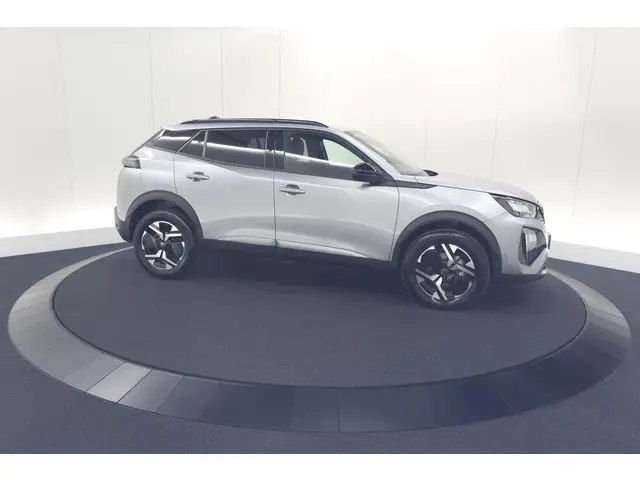 Peugeot 2008 1.2 Hybrid 145 Allure 2025 Hybride Benzine 8