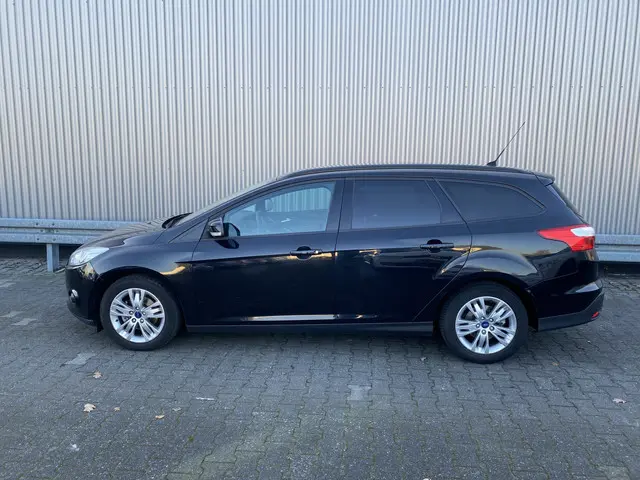 Ford Focus Wagon 1.0 EcoBoost Titanium 2013 Benzine 9