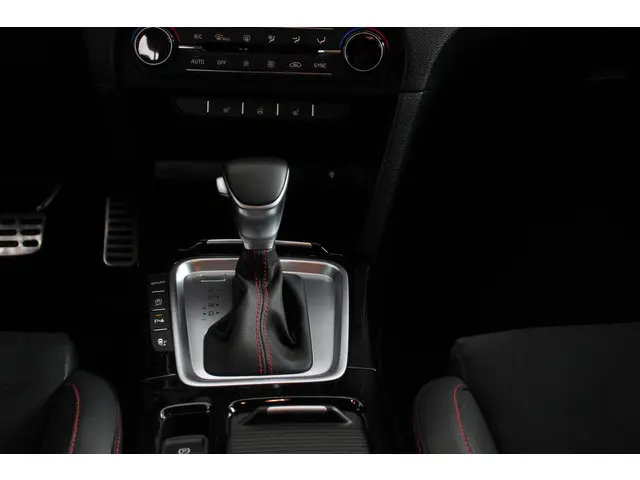 Kia ProCeed 1.6 T-GDI 204pk Automaat GT 2020 Benzine 13