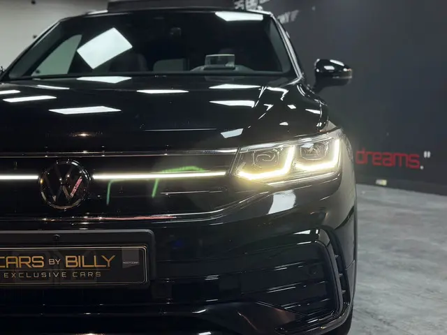 Volkswagen Tiguan 2.0|TDI|4Motion|PANO|HUD 2022 Diesel 9