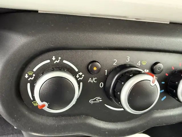 Renault Twingo 1.0 SCe Collection 2017 Benzine 12