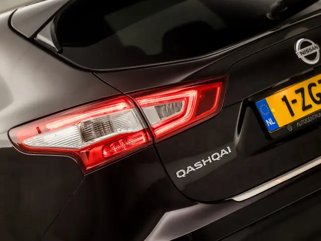 Nissan QASHQAI 1.2 Connect Sport 2014 Benzine 23