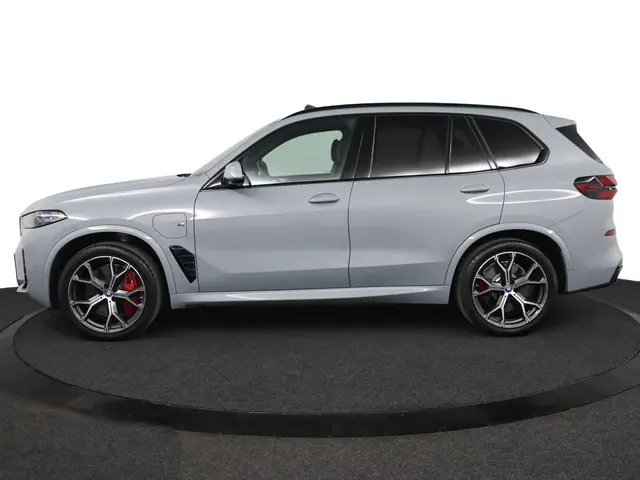 BMW X5 xDrive50e 2025 Hybride Benzine 3