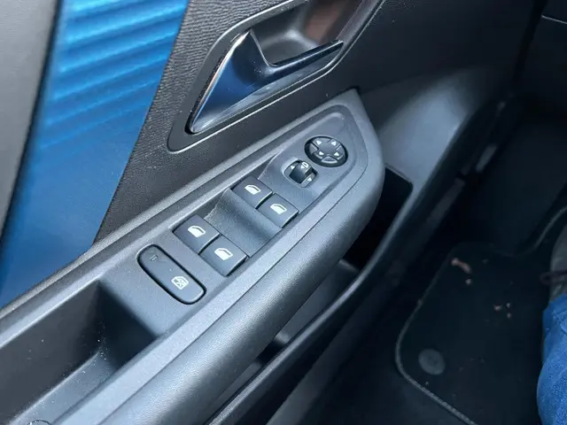 Citroën ë-C4 Shine 50 kWh 2021 Elektrisch 16