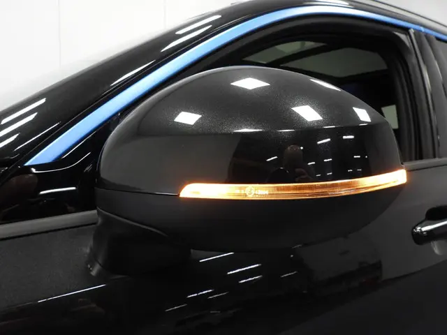 Lynk & Co 01 1.5 PHEV !NIEUW! 2025 Hybride Benzine 40