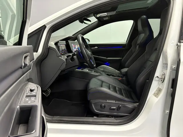 Volkswagen Golf 8 2.0 TSI R 4Motion 2021 Benzine 6