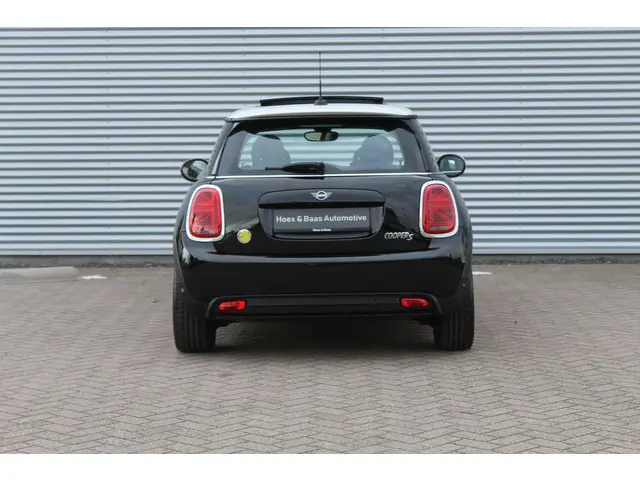 MINI Electric Mini MINI Electric 33 kWh 2022 Elektrisch 33