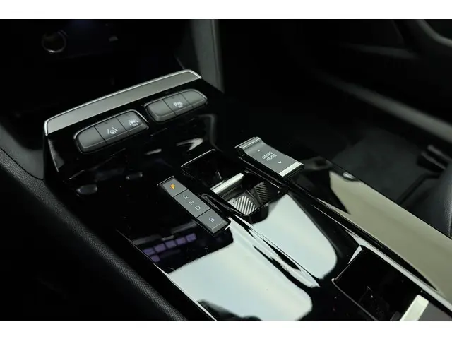 Opel Mokka-e Ultimate 50-kWh 11kw 2022 Elektrisch 27