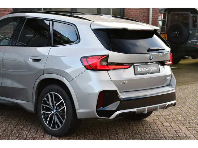 BMW X1 xDrive25e M-Sport 2024 Hybride Benzine 44