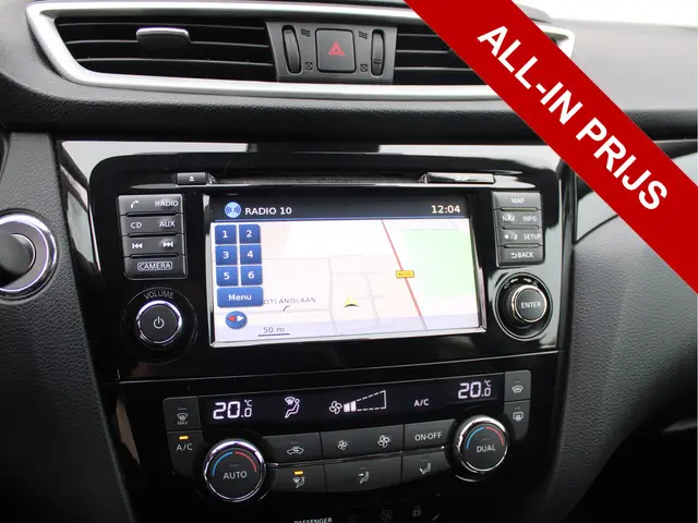 Nissan QASHQAI 1.6 N-Connecta 2015 Benzine 16