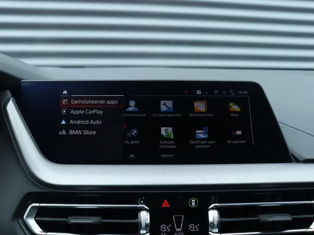 BMW 1 Serie 118i 2023 Benzine 26