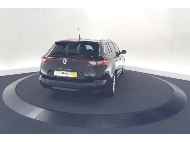 Renault Mégane Estate TCe 110 Limited 2020 Benzine 11