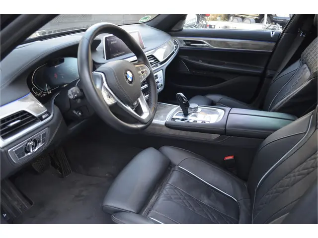 BMW 7 Serie 745e High Executive 2019 Hybride Benzine 20
